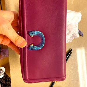 Bulgari authentic Wallet brand new burgundy color